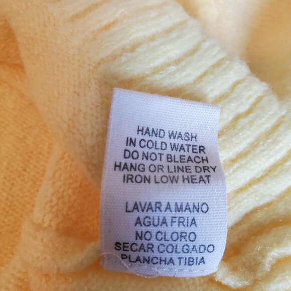 Illa Illa Yellow Boxy Cropped Sweater with Statement Sleeves. Size Small - Picture 5 of 6